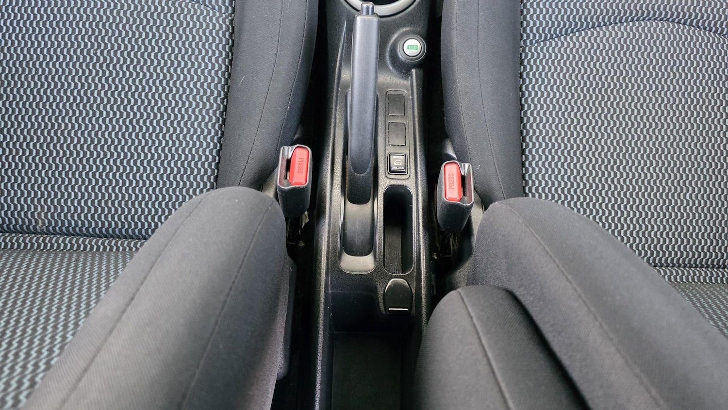 Used Nissan Note 2013 for sale - 76701545: Photo 34