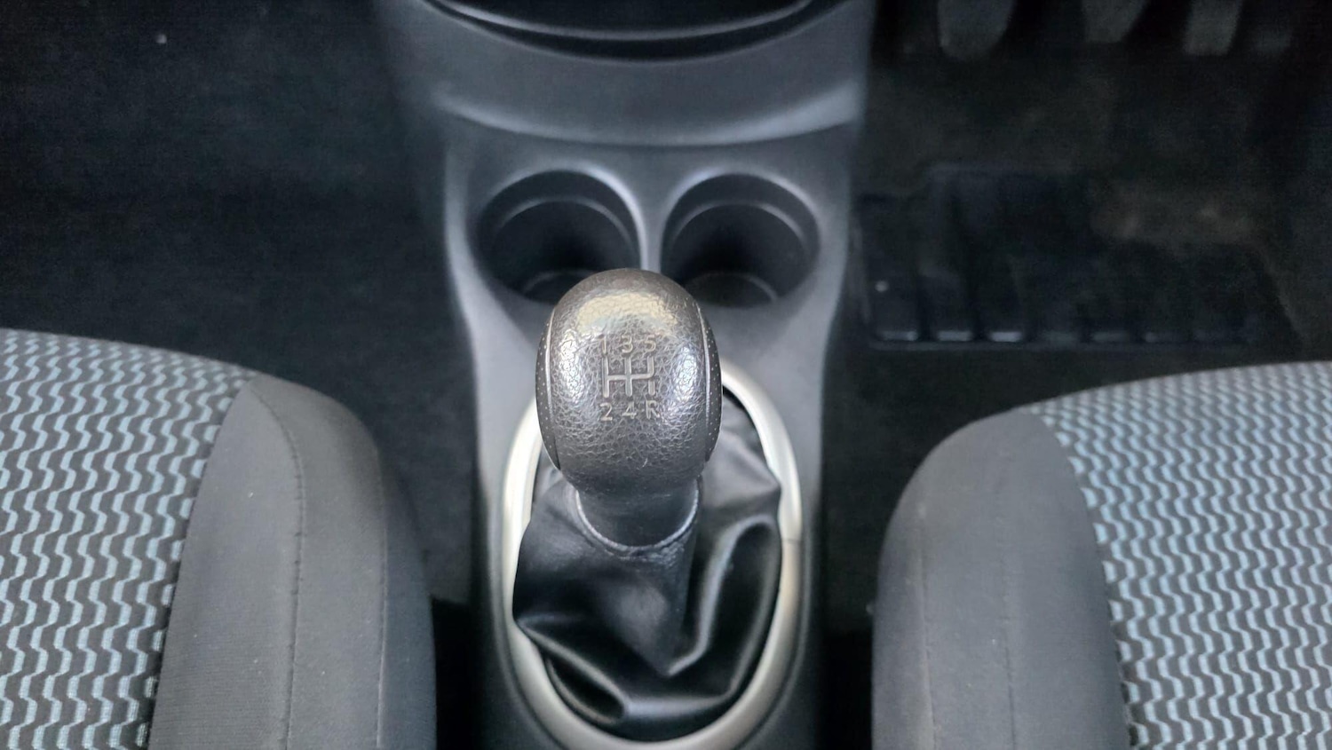 Used Nissan Note 2013 for sale - 76701545: Photo 35