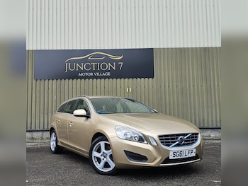 Used Volvo V60 2011 for sale - 75492749: Photo