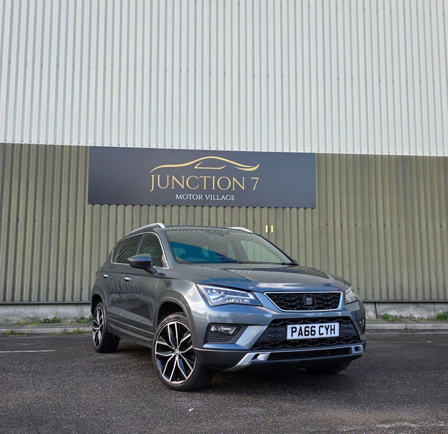 Used SEAT Ateca 2017 for sale - 76408593: Photo 2
