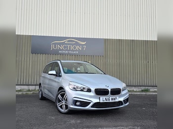 Used BMW 2 Series 2016 for sale - 76521604: Photo