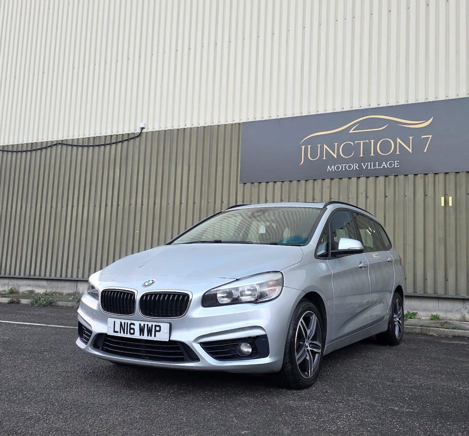 Used BMW 2 Series 2016 for sale - 76521604: Photo 3