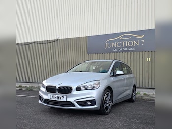 Used BMW 2 Series 2016 for sale - 76521604: Photo