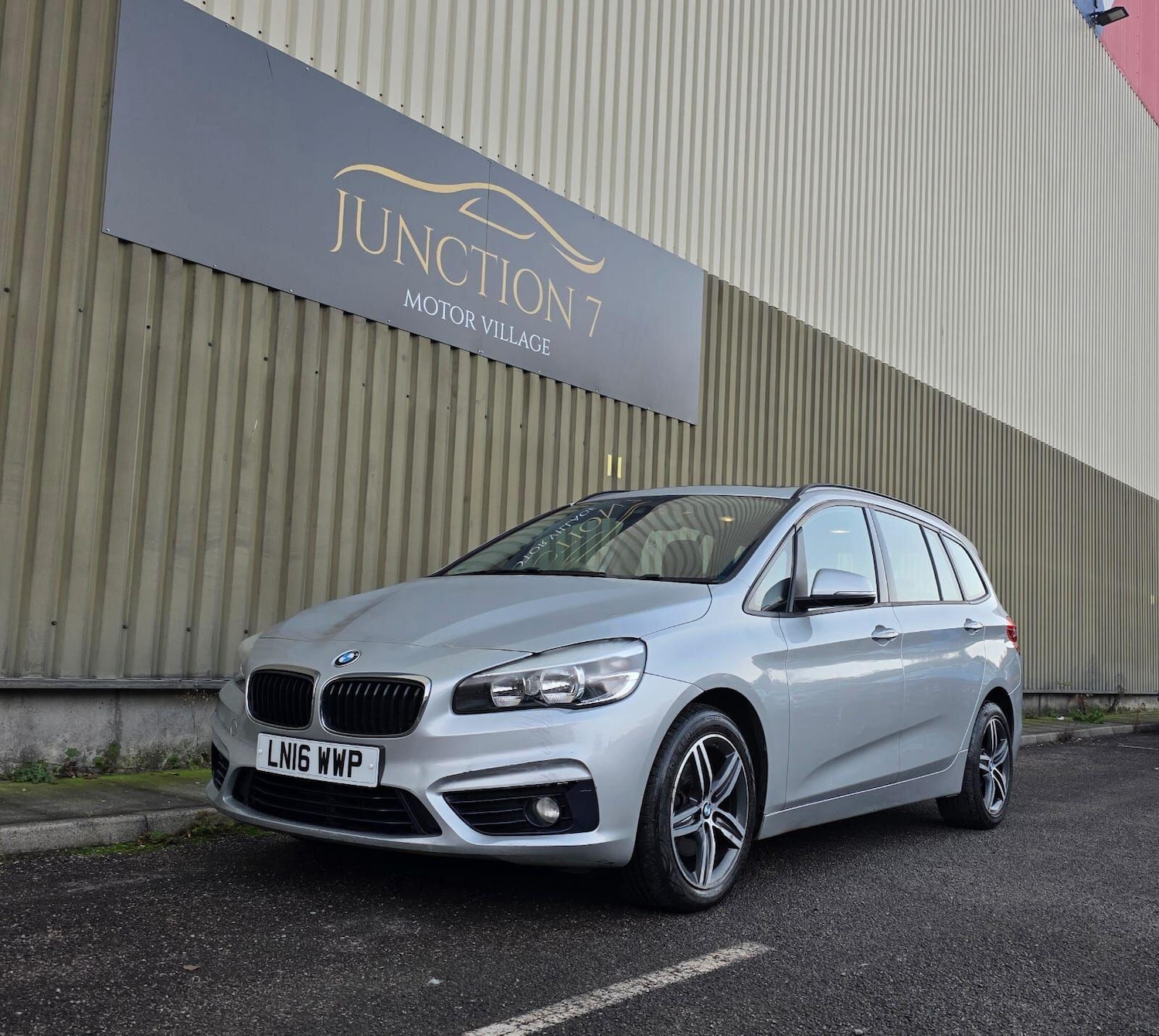 Used BMW 2 Series 2016 for sale - 76521604: Photo 6