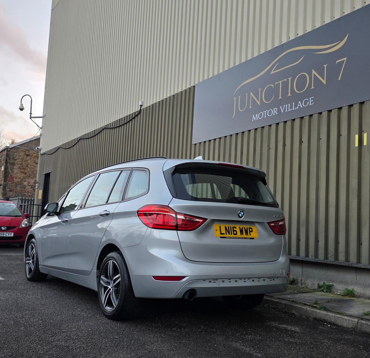 Used BMW 2 Series 2016 for sale - 76521604: Photo 8