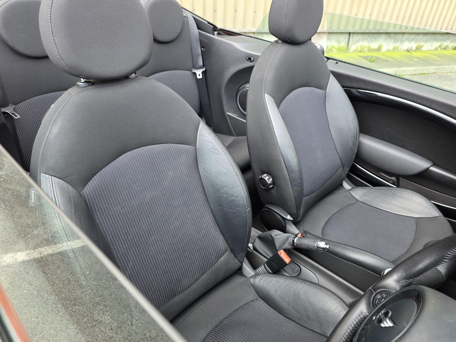 Used MINI Convertible 2011 for sale - 77671311: Photo 20