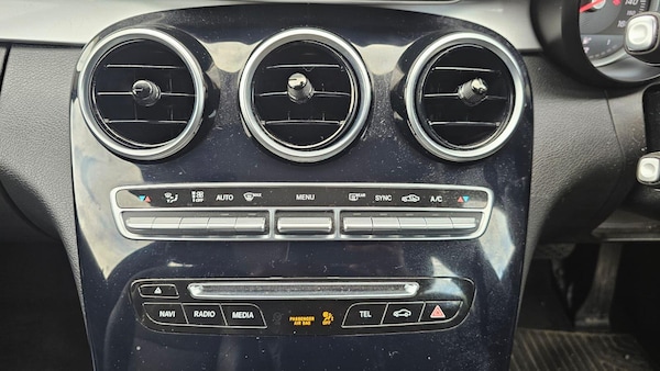 Used Mercedes-Benz C-Class 2017 for sale - 75401740: Photo 26