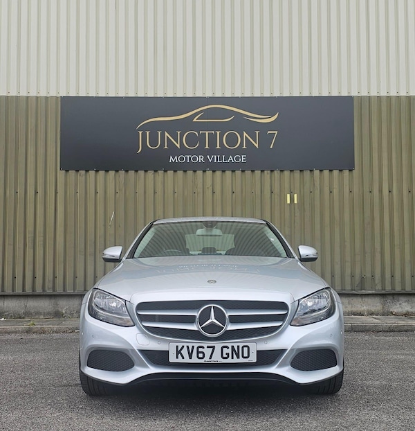 Used Mercedes-Benz C-Class 2017 for sale - 75401740: Photo 3