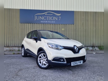 Used Renault Captur 2016 for sale - 79496142: Photo