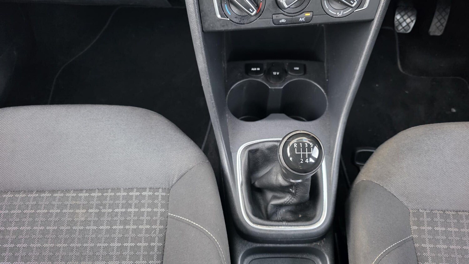 Used Volkswagen Polo for sale - 77484334: Photo 34