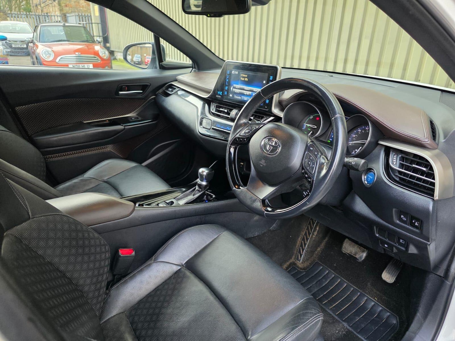 Used Toyota C-HR 2018 for sale - 77784052: Photo 27