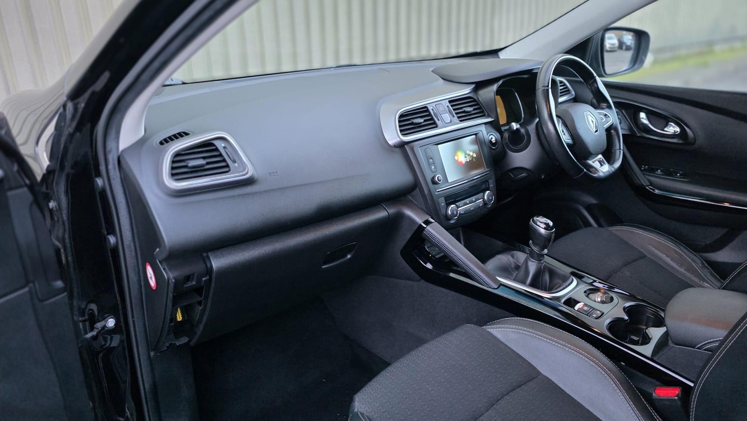 Used Renault Kadjar 2017 for sale - 77625412: Photo 24