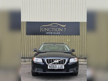 Used Volvo V70 2010 for sale - 75458643: Photo