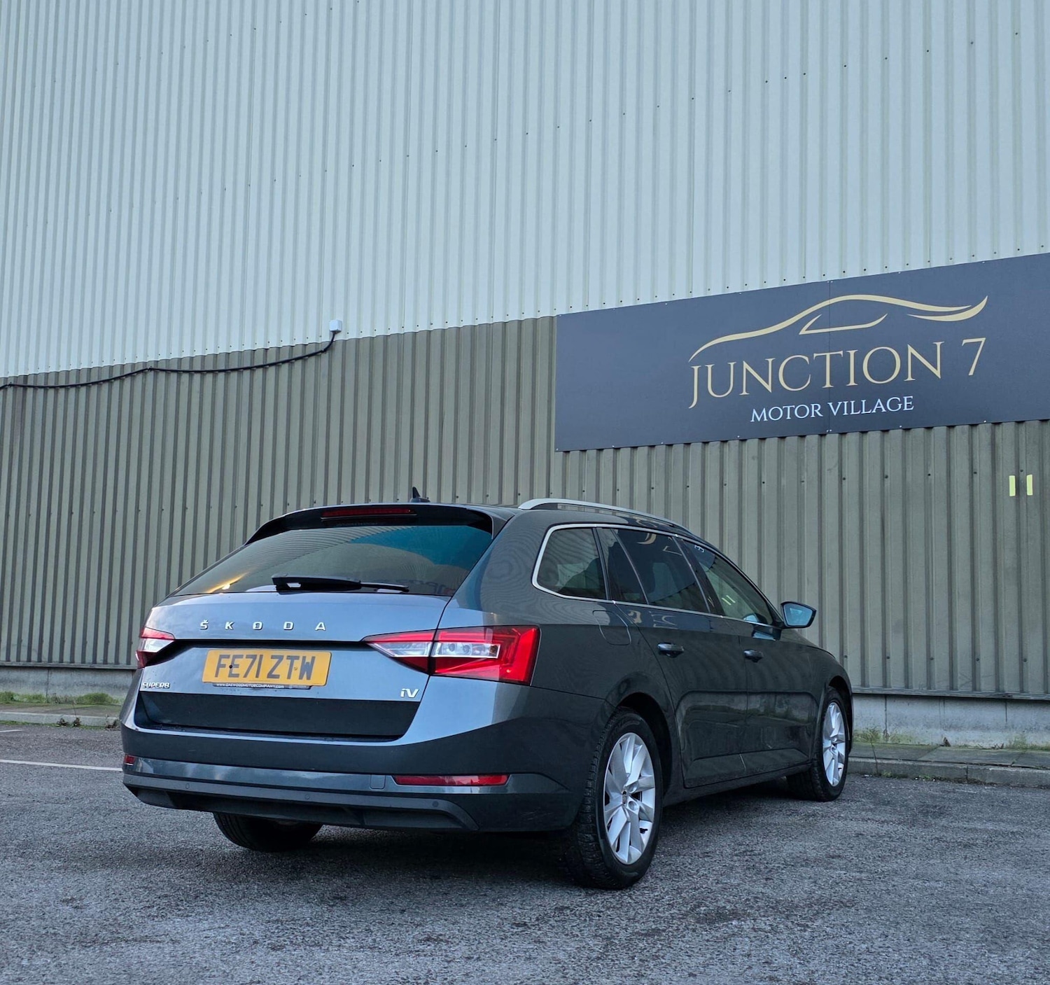 Used Skoda Superb 2021 for sale - 77376057: Photo 12