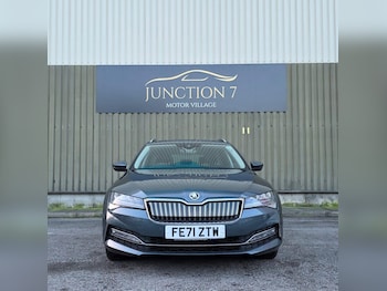 Used Skoda Superb 2021 for sale - 77376057: Photo