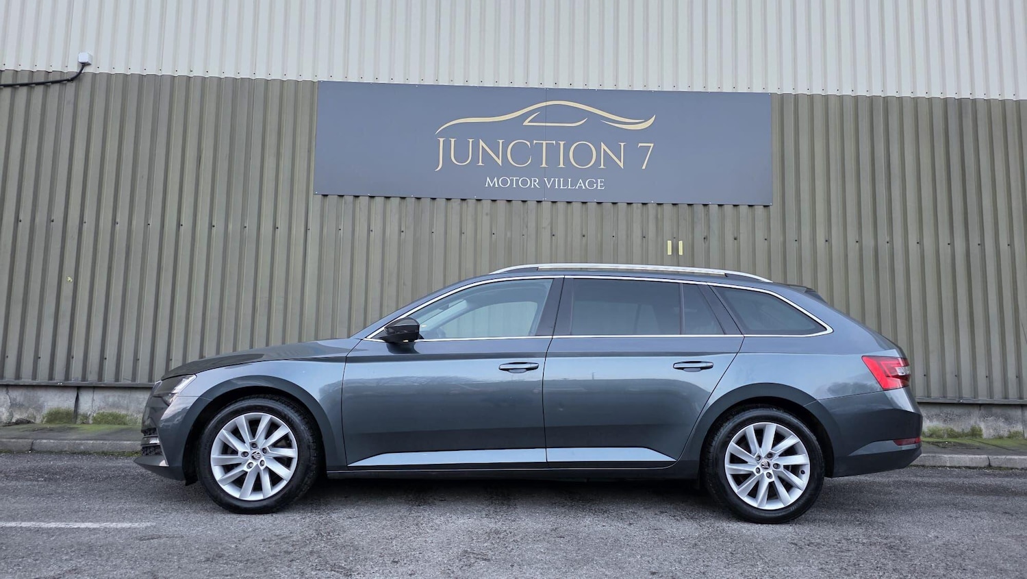 Used Skoda Superb 2021 for sale - 77376057: Photo 7