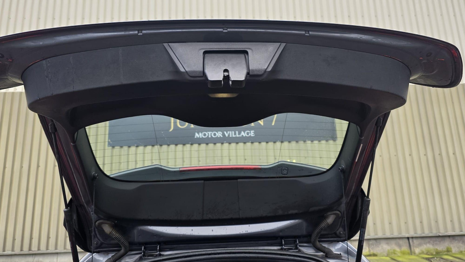 Used Volvo V40 2013 for sale - 77330834: Photo 16