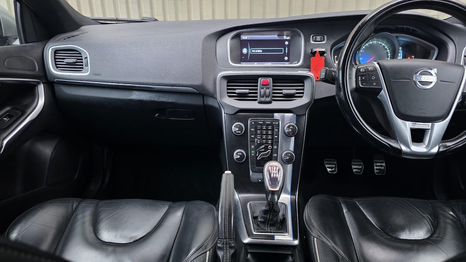 Used Volvo V40 2013 for sale - 77330834: Photo 29