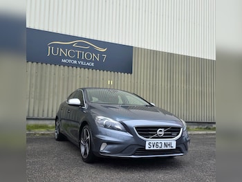 Used Volvo V40 2013 for sale - 77330834: Photo