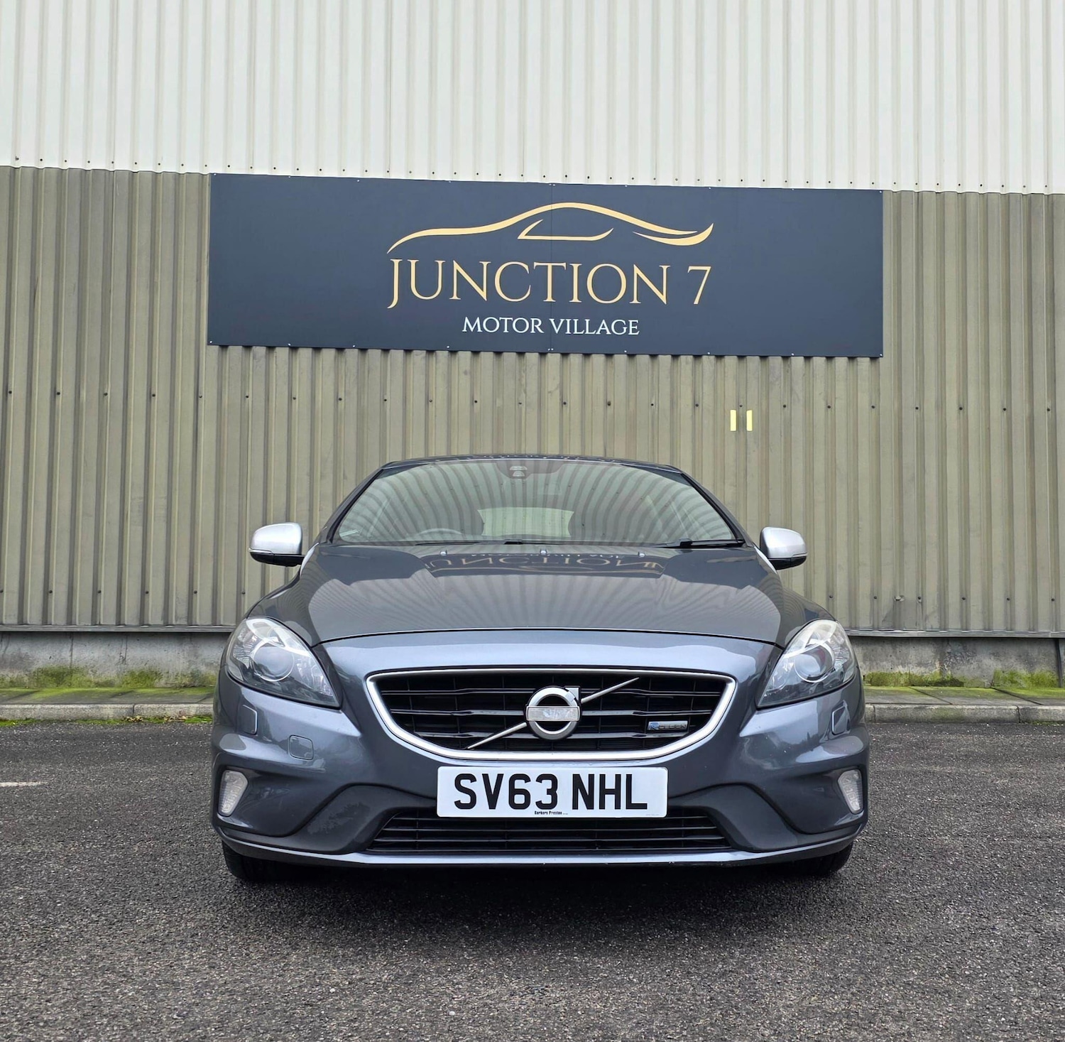 Used Volvo V40 2013 for sale - 77330834: Photo 4