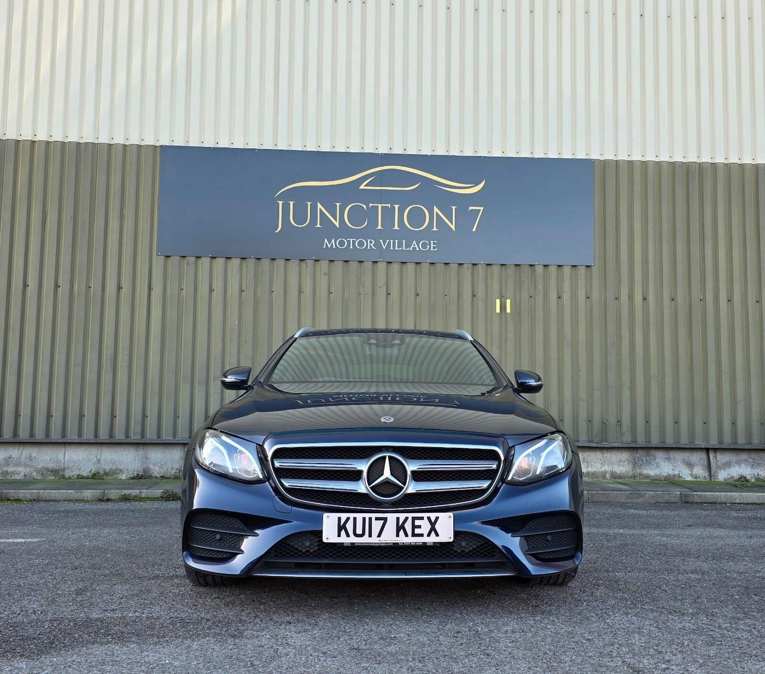 Used Mercedes-Benz E Class 2017 for sale - 76645558: Photo 5