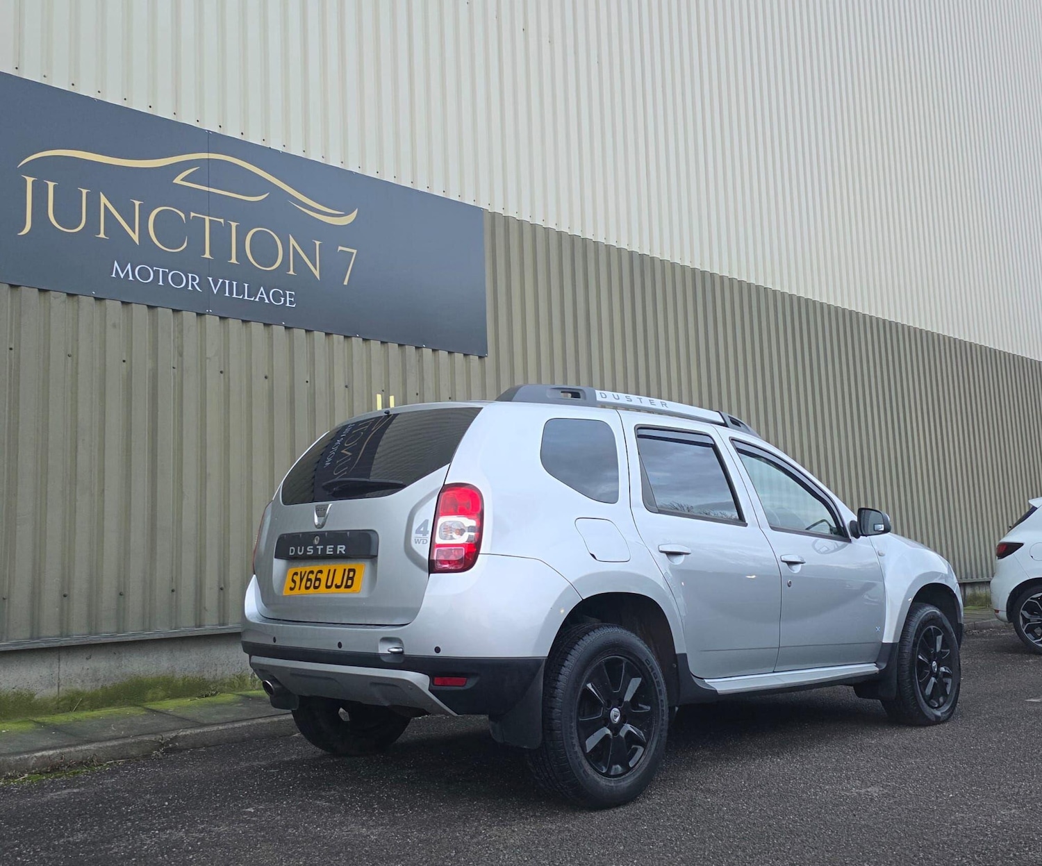 Used Dacia Duster 2016 for sale - 77411243: Photo 11