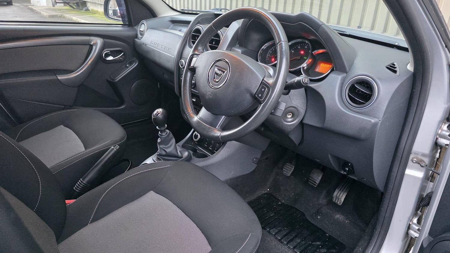 Used Dacia Duster 2016 for sale - 77411243: Photo 26