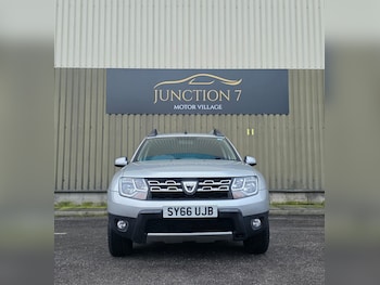 Used Dacia Duster 2016 for sale - 77411243: Photo