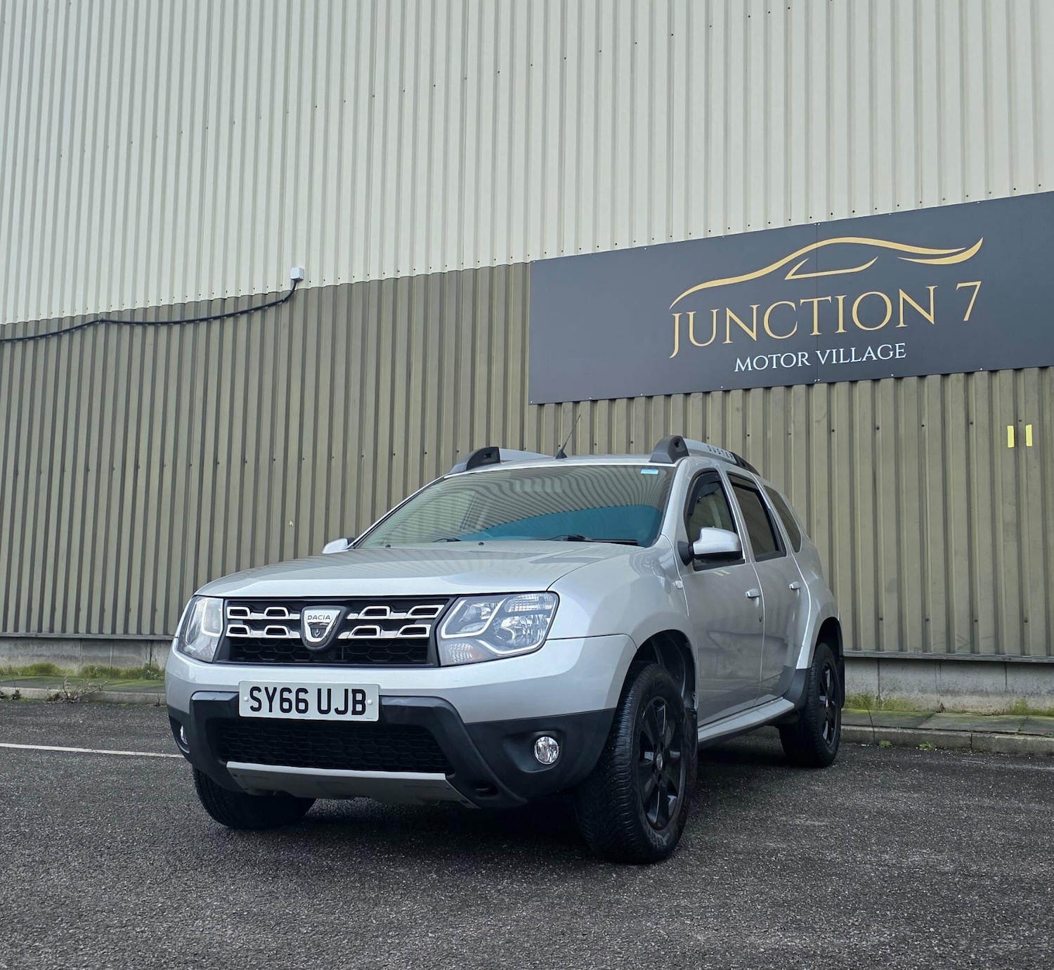 Used Dacia Duster 2016 for sale - 77411243: Photo 5