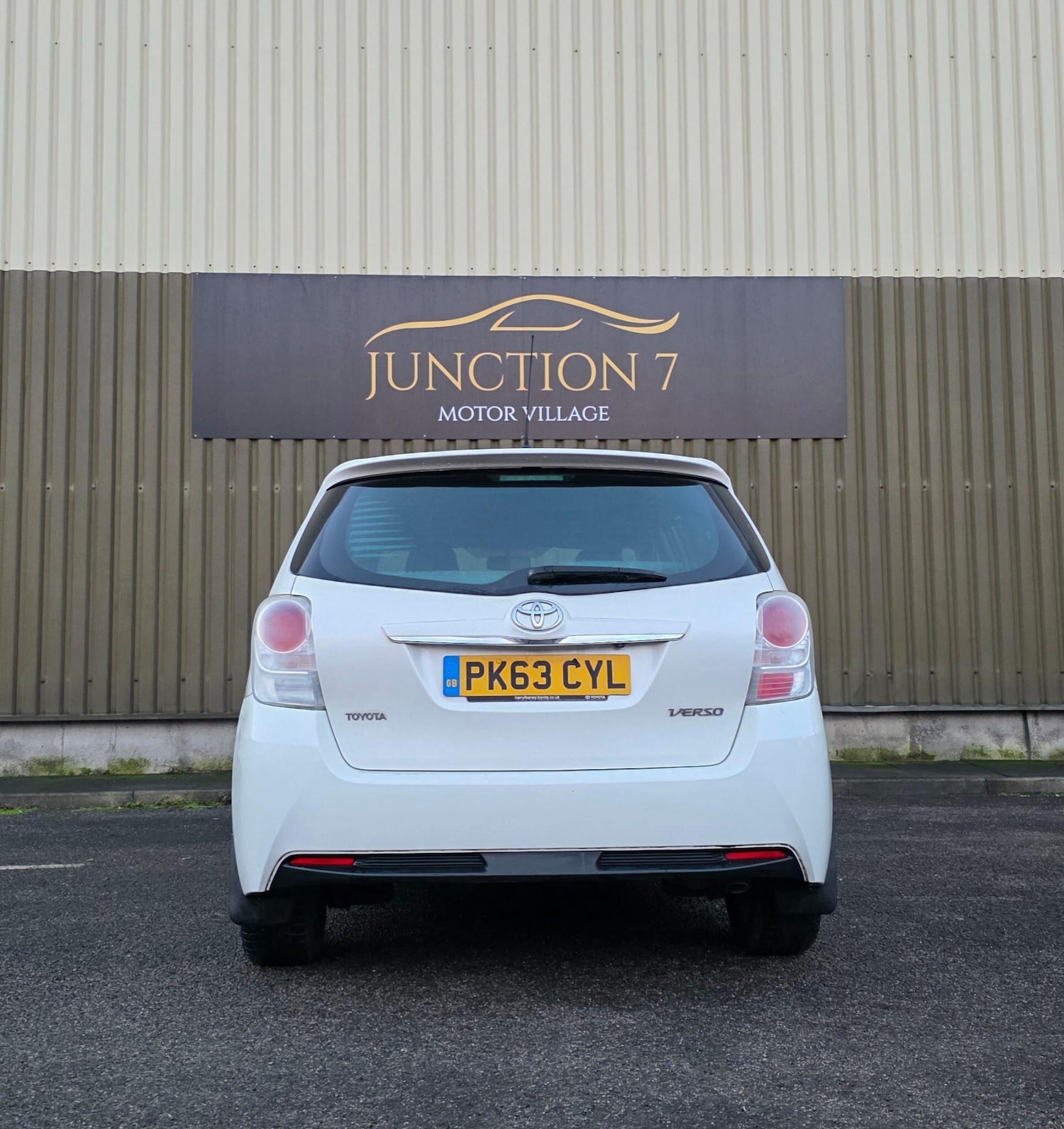 Used Toyota Verso 2013 for sale - 76975687: Photo 13