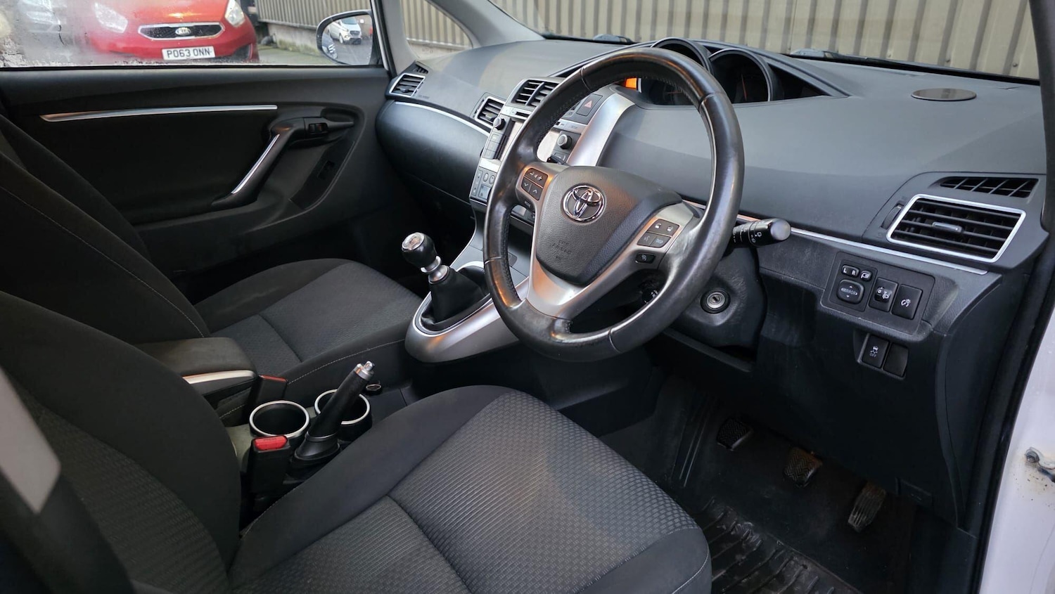Used Toyota Verso 2013 for sale - 76975687: Photo 28