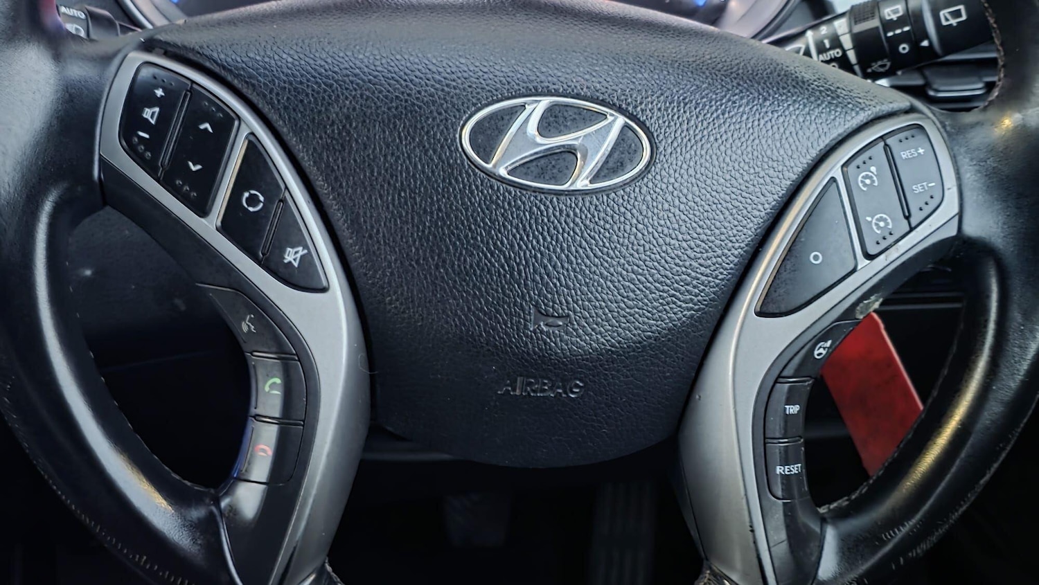 Used Hyundai i30 2014 for sale - 77411706: Photo 33