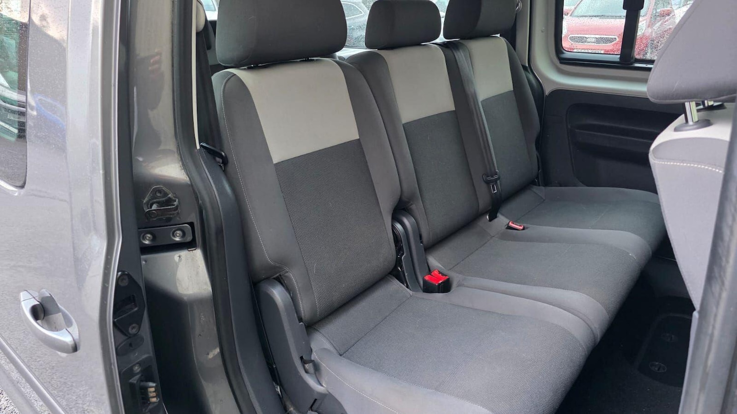 Used Volkswagen Caddy Maxi Life 2014 for sale - 76886513: Photo 17