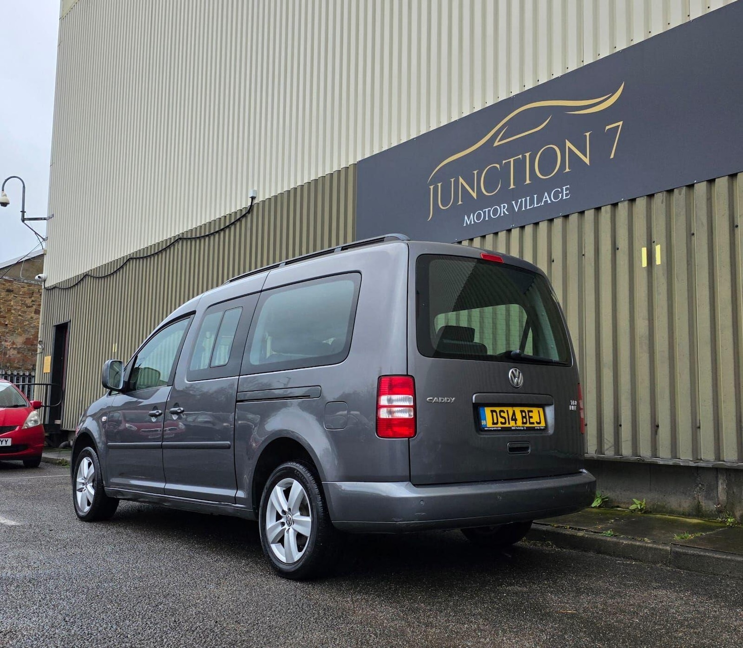 Used Volkswagen Caddy Maxi Life 2014 for sale - 76886513: Photo 8