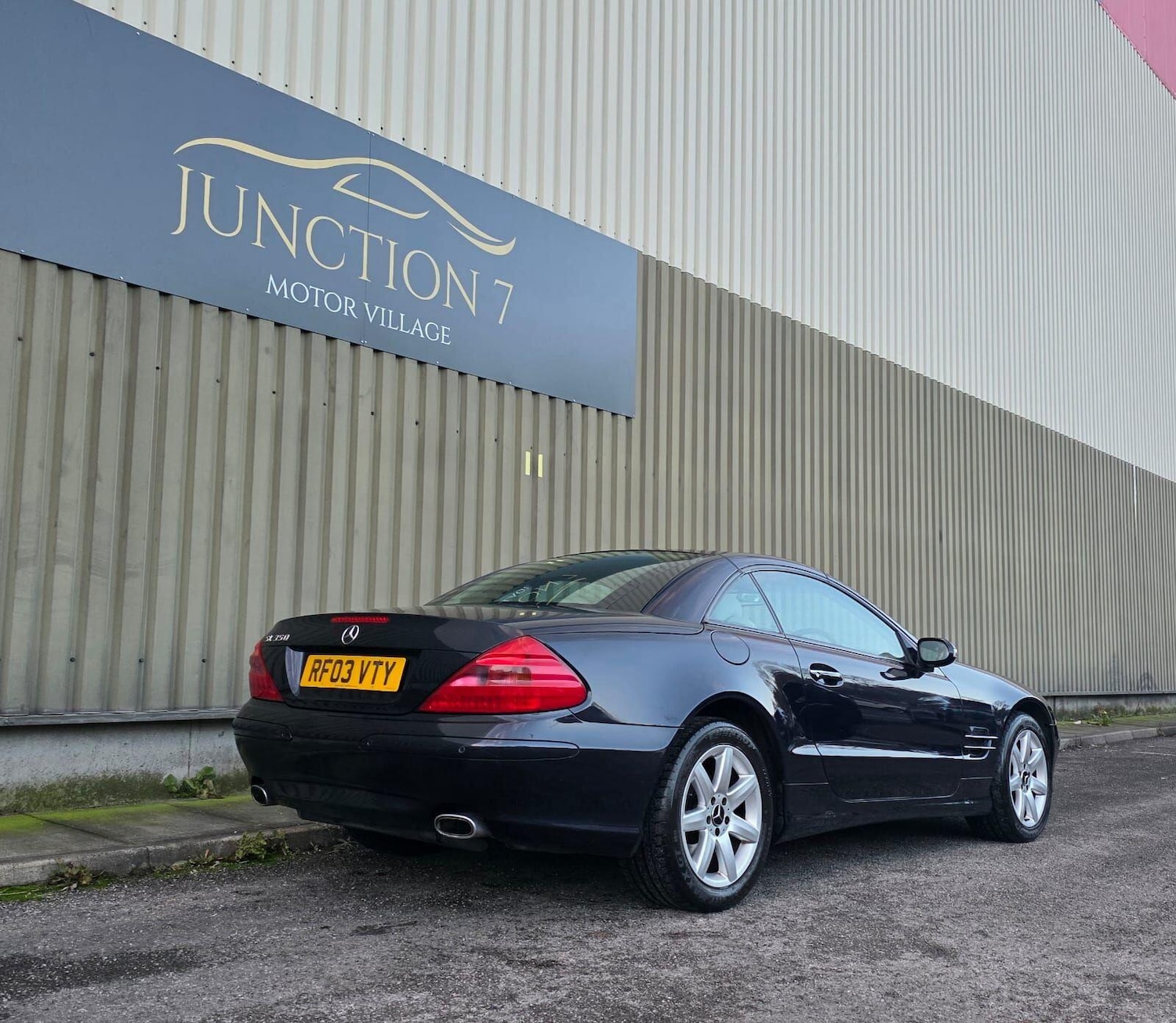 Used Mercedes-Benz SL for sale - 76786580: Photo 11