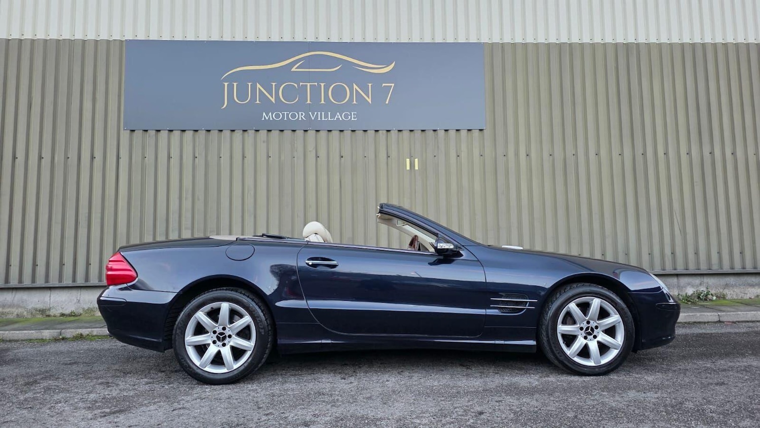 Used Mercedes-Benz SL for sale - 76786580: Photo 27