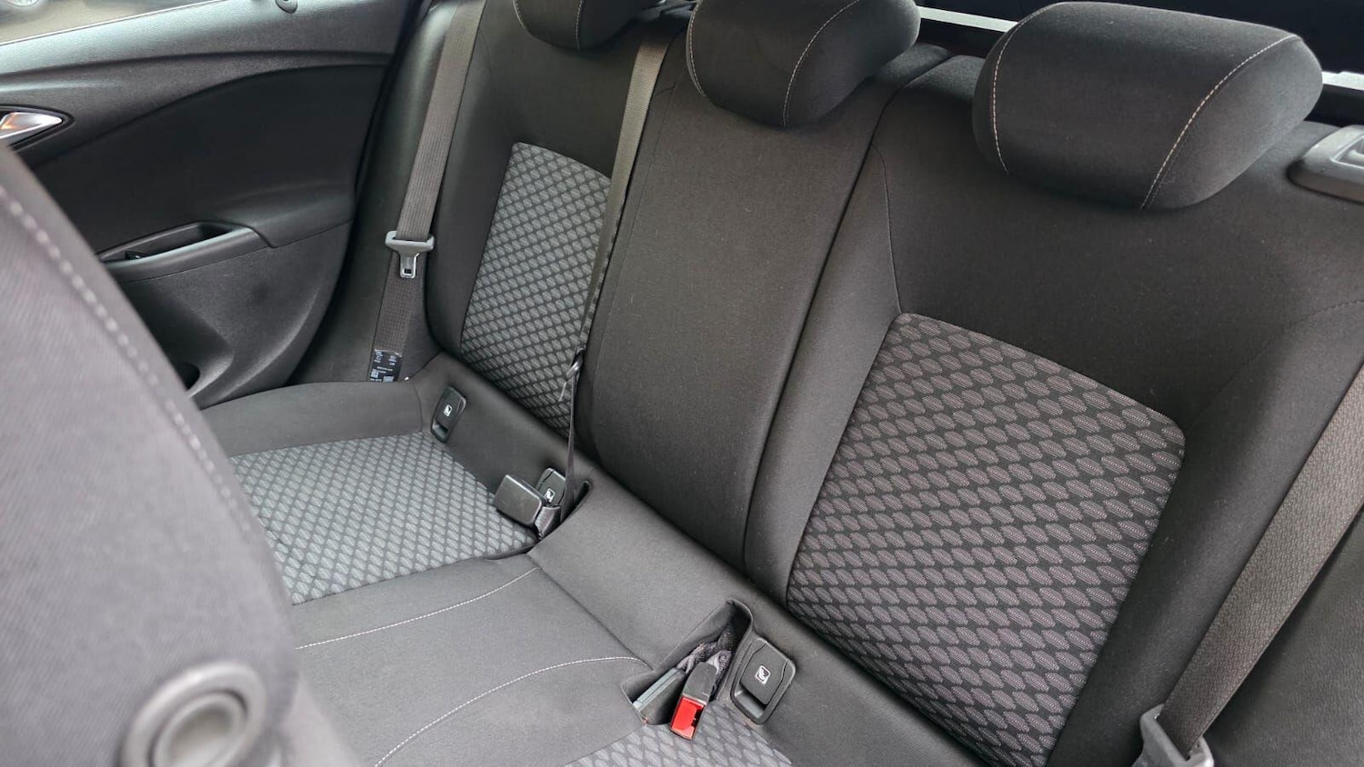 Used Vauxhall Astra 2017 for sale - 76484644: Photo 21