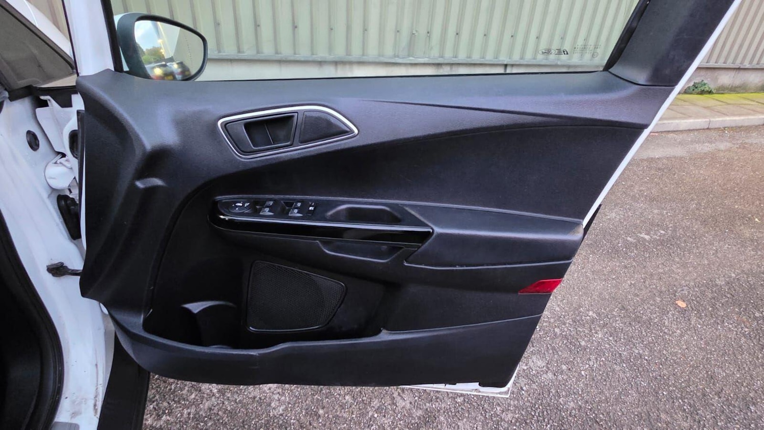 Used Ford B-MAX 2014 for sale - 76485075: Photo 26