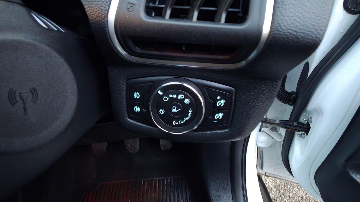 Used Ford B-MAX 2014 for sale - 76485075: Photo 31