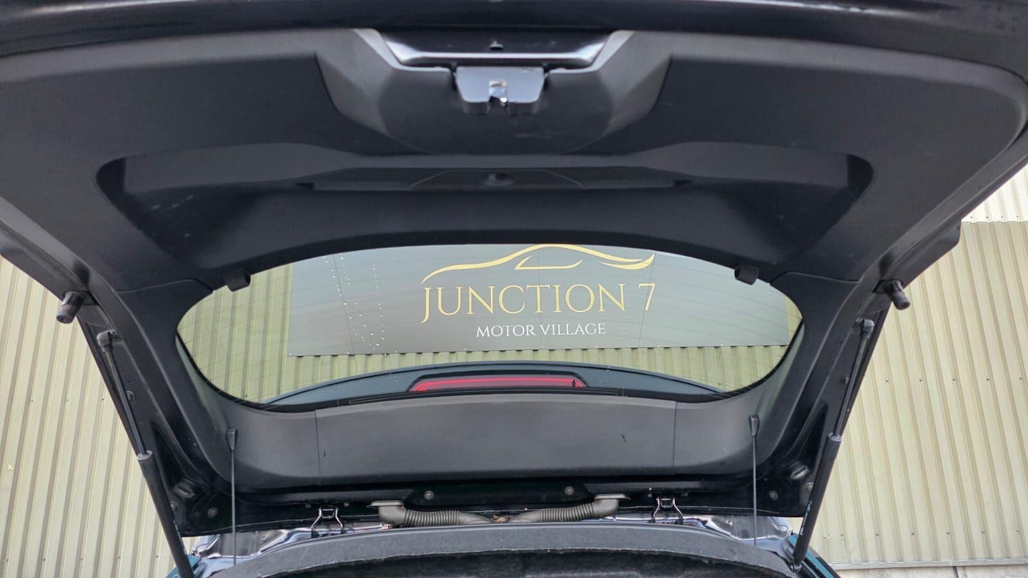 Used Peugeot 2008 2020 for sale - 76632826: Photo 16