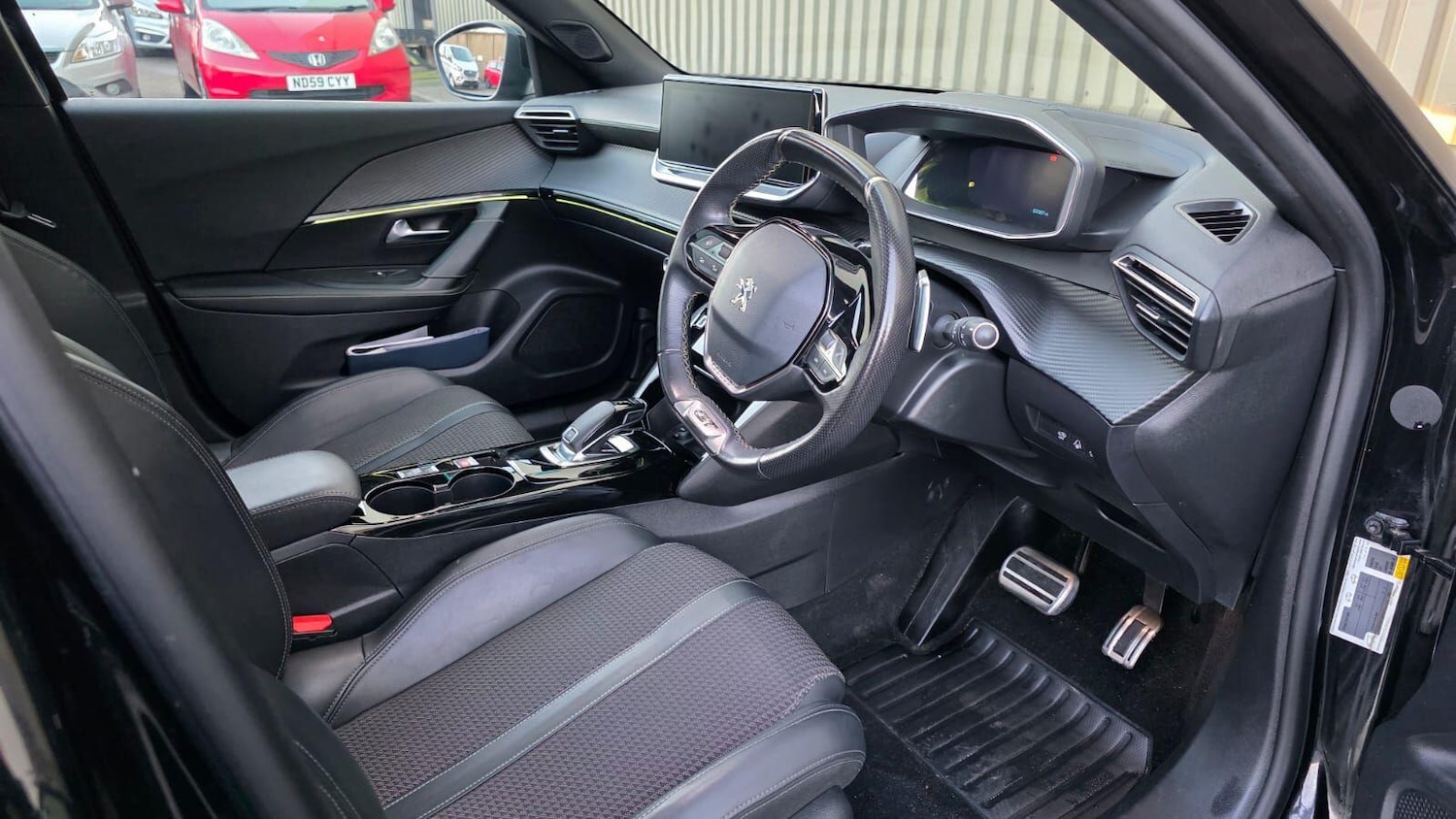 Used Peugeot 2008 2020 for sale - 76632826: Photo 28