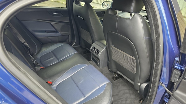 Used Jaguar XE 2016 for sale - 76214460: Photo 18