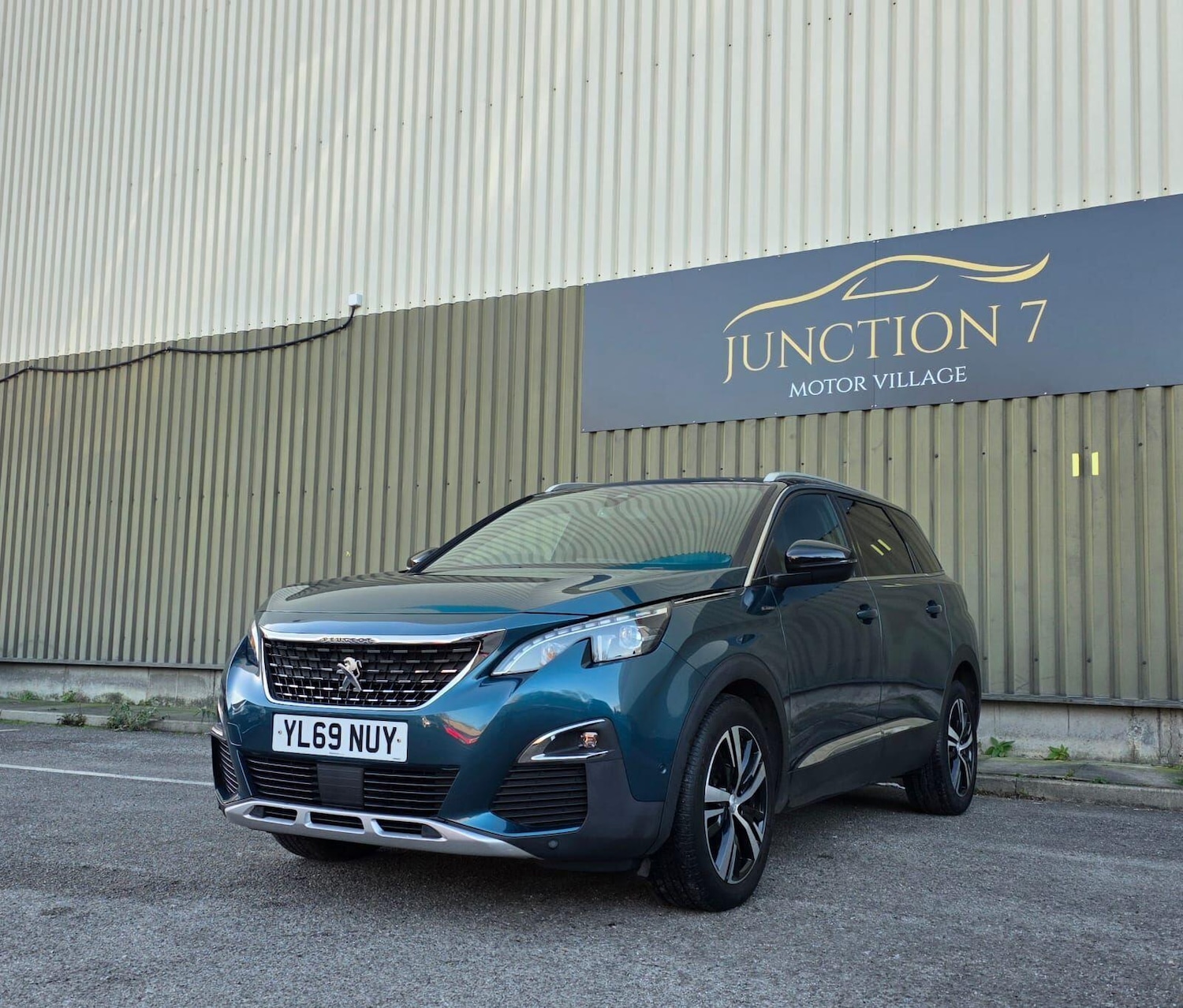 Used Peugeot 5008 2020 for sale - 76645294: Photo 6