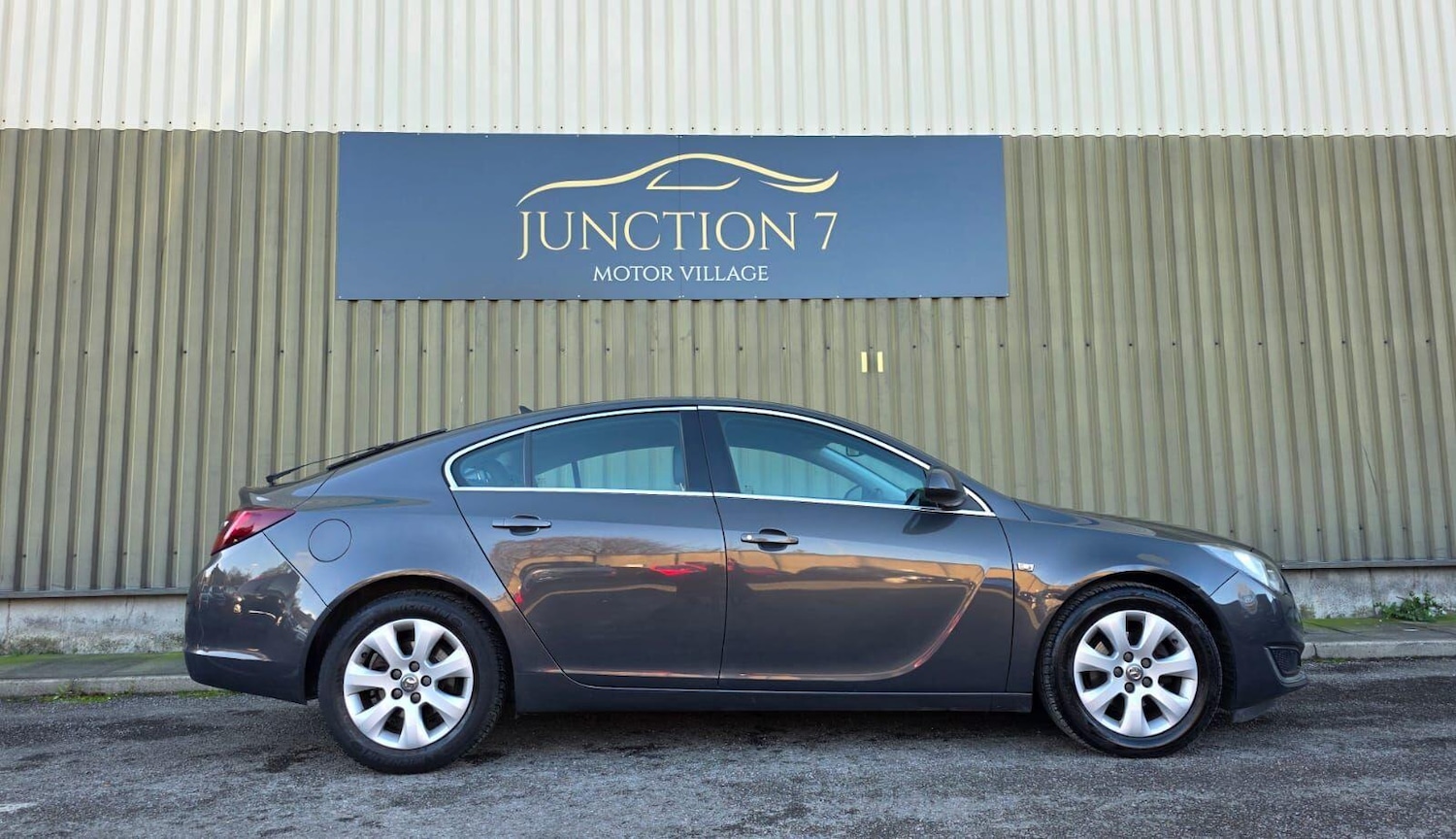 Used Vauxhall Insignia 2015 for sale - 76634009: Photo 10