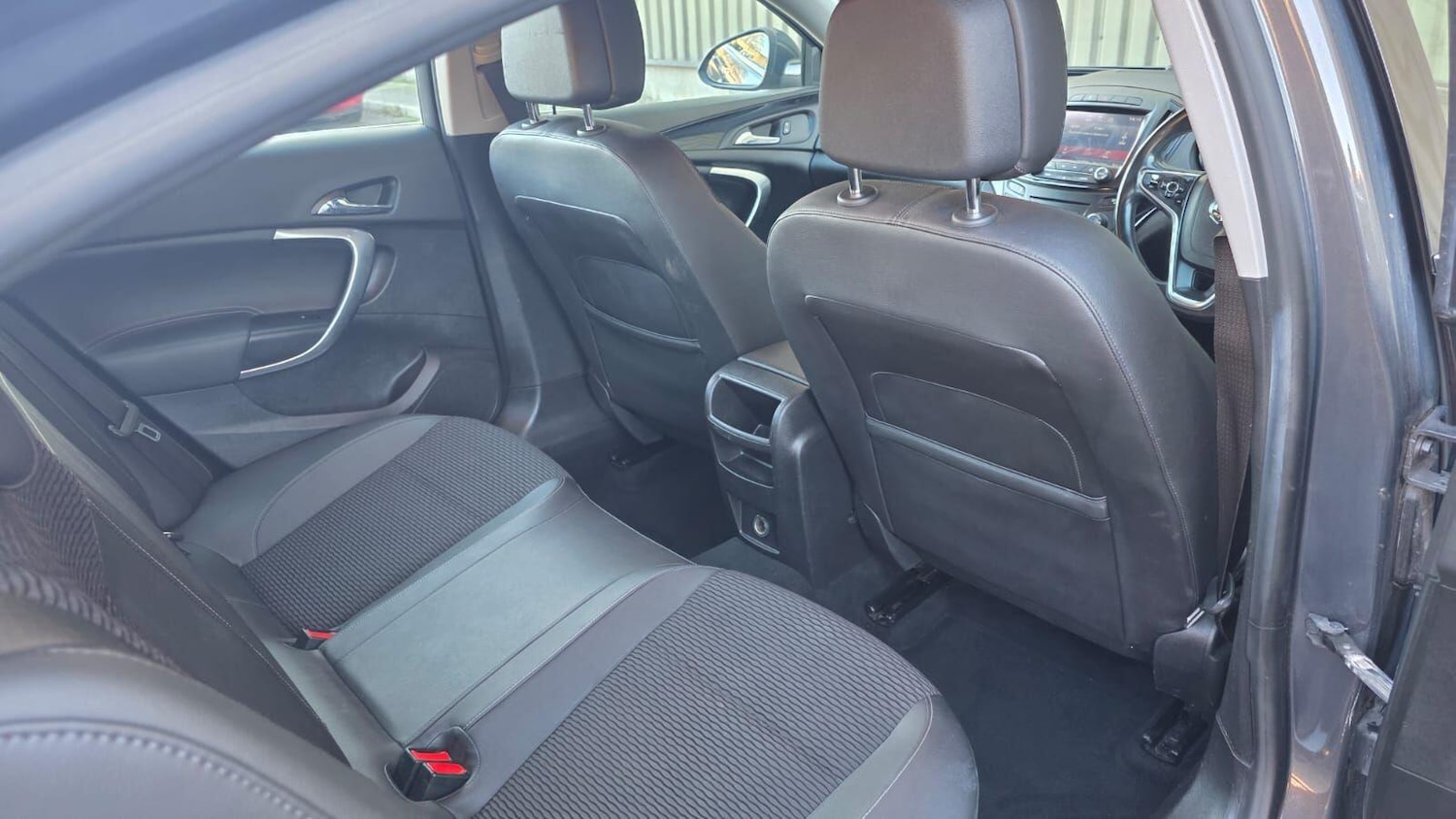 Used Vauxhall Insignia 2015 for sale - 76634009: Photo 18