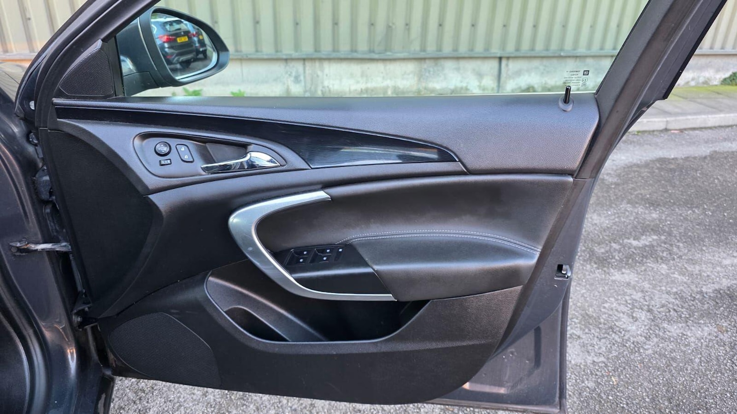 Used Vauxhall Insignia 2015 for sale - 76634009: Photo 26