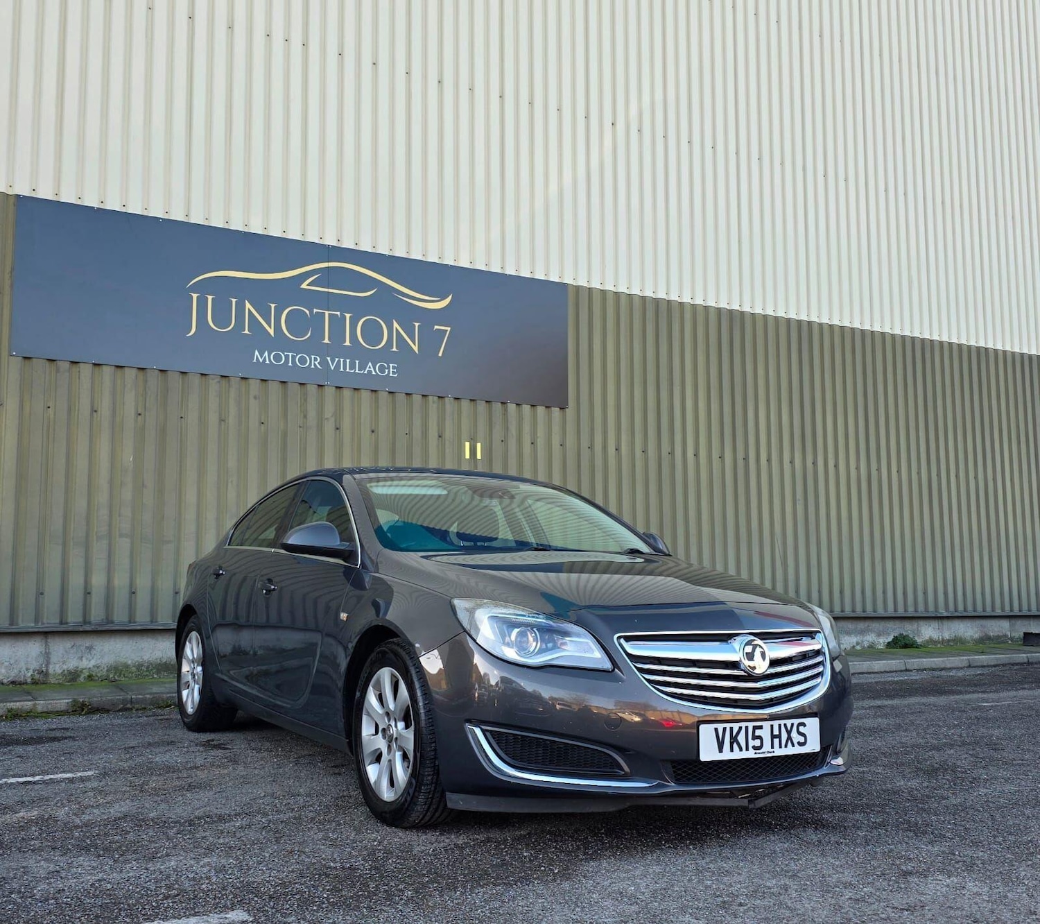 Used Vauxhall Insignia 2015 for sale - 76634009: Photo 3