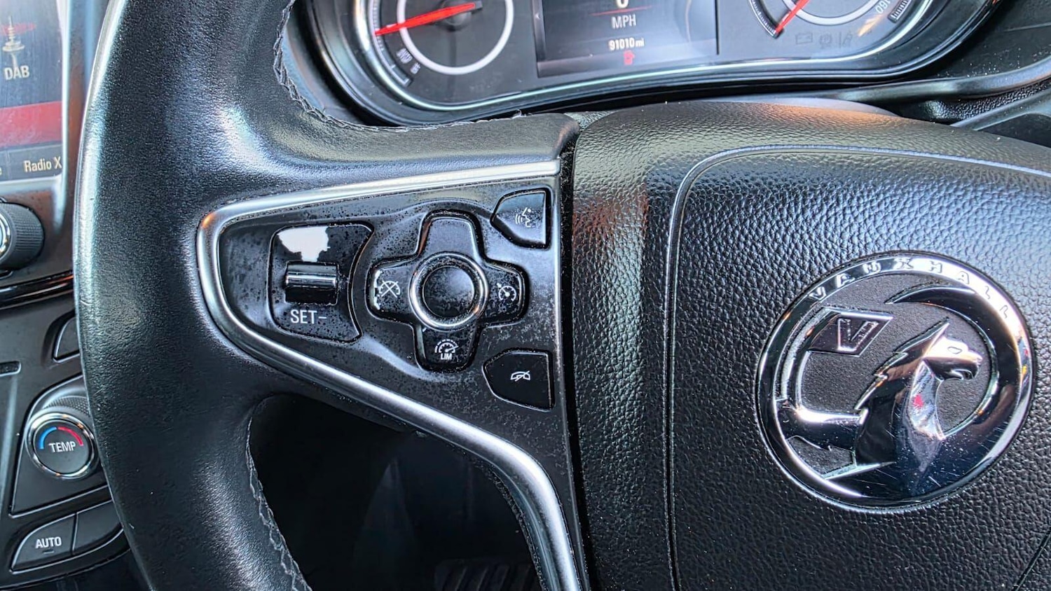 Used Vauxhall Insignia 2015 for sale - 76634009: Photo 33