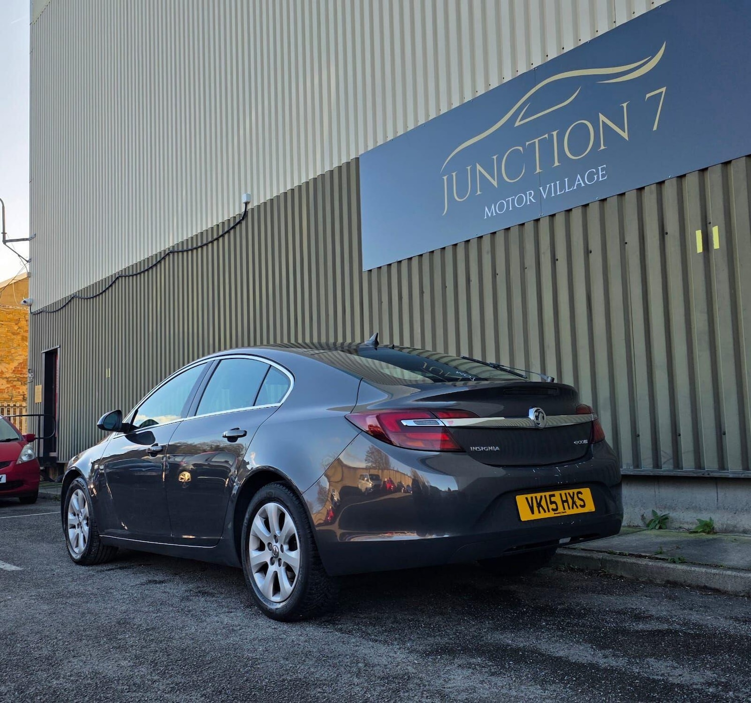 Used Vauxhall Insignia 2015 for sale - 76634009: Photo 8