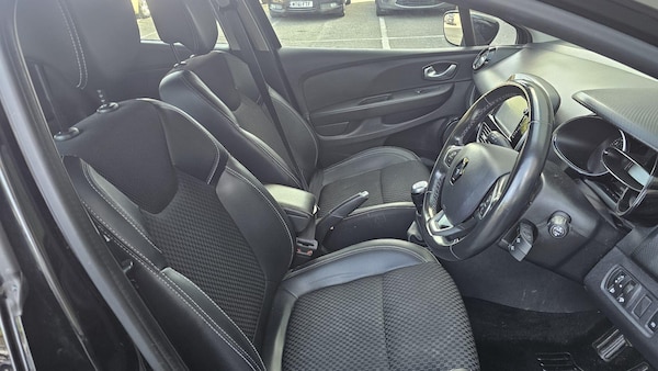 Used Renault Clio 2018 for sale - 75553073: Photo 20